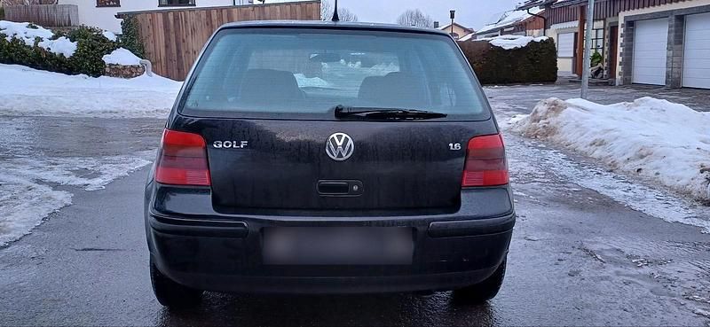 Gebraucht VW Golf IV 101 PS (74 kW) 1999 Schwarz Kleinwagen