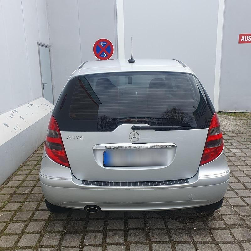 Gebraucht Mercedes A170 116 PS (85 kW) 2005 Silber Kleinwagen