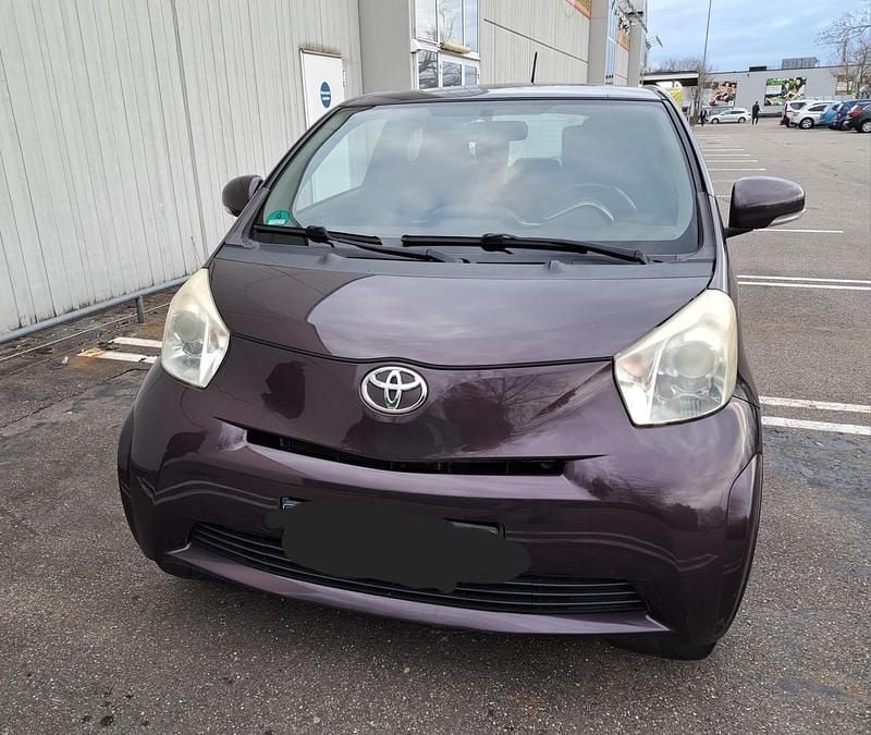 Gebraucht Toyota iQ 68 PS (50 kW) 2009 Violet Kleinwagen