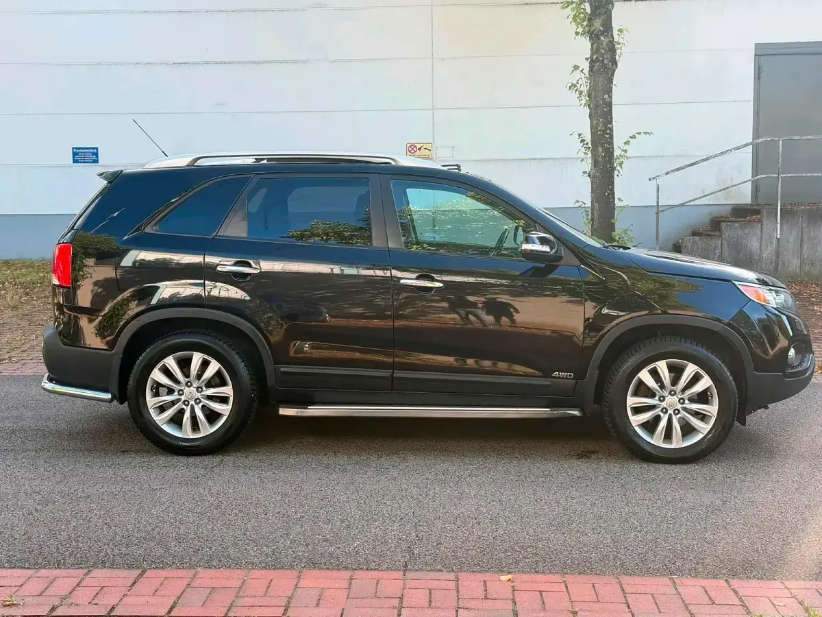 Gebraucht Kia Sorento 197 PS (144 kW) 2011 Schwarz SUV