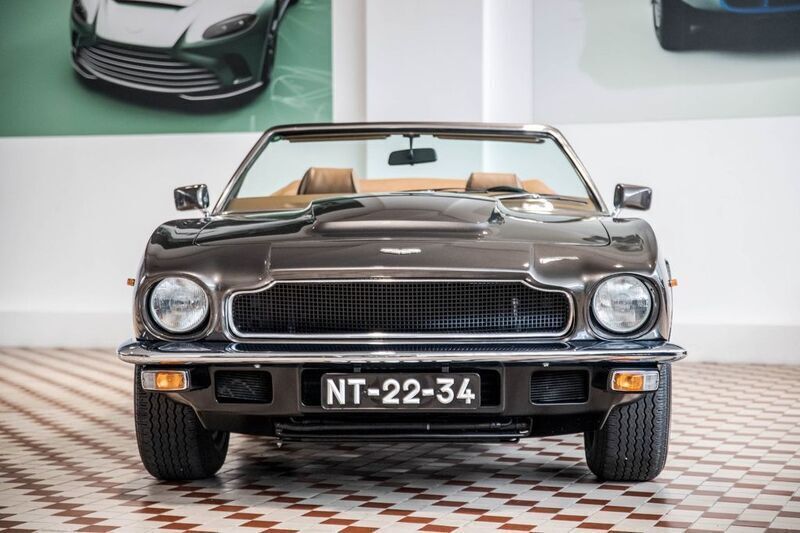Gebraucht Aston Martin V8 310 PS (228 kW) 1982 Grau Coupé