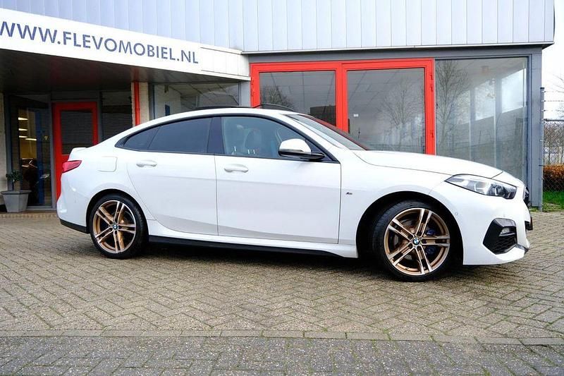 Gebraucht BMW 218 Executive 136 PS (100 kW) 2021 Weiß Coupé