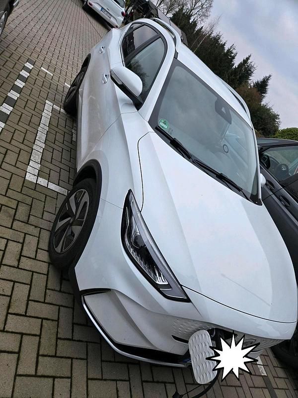 Gebraucht MG ZS 130 kW (177 PS) 2022 Weiß SUV
