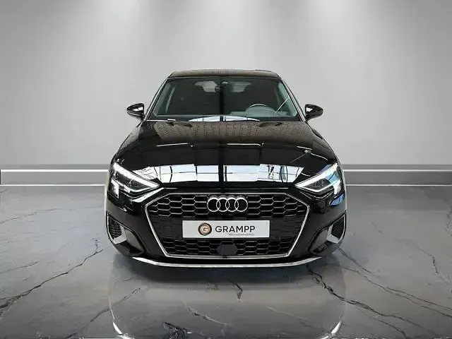 Gebraucht Audi A3 Advanced Plus 116 PS (85 kW) 2023 Brillantschwarz Limousine