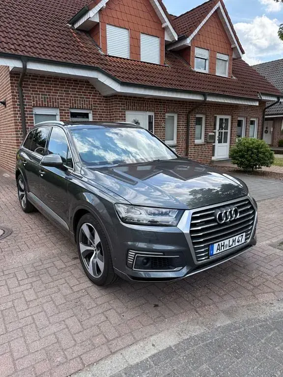 Gebraucht Audi Q7 S-Line 374 PS (275 kW) 2017 Grau SUV
