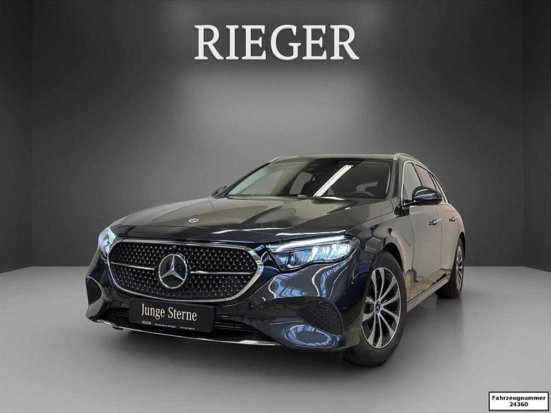 Gebraucht Mercedes E220 Avantgarde 197 PS (144 kW) 2024 Grau Limousine