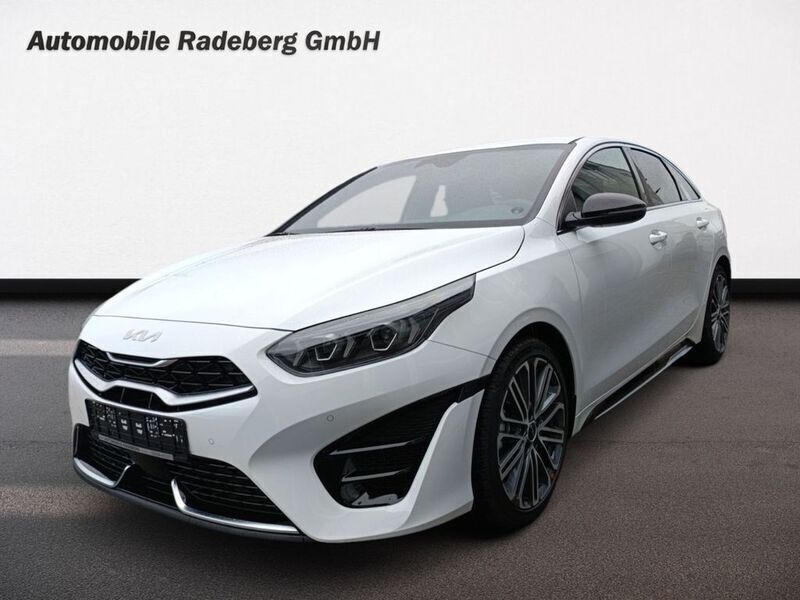 Neu Kia ProCeed GT-Line 140 PS (102 kW) 2025 Weiß Kleinwagen