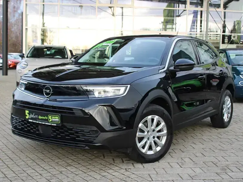Usado Opel Mokka Edition 101 HP (74 kW) 2023 Preto SUV