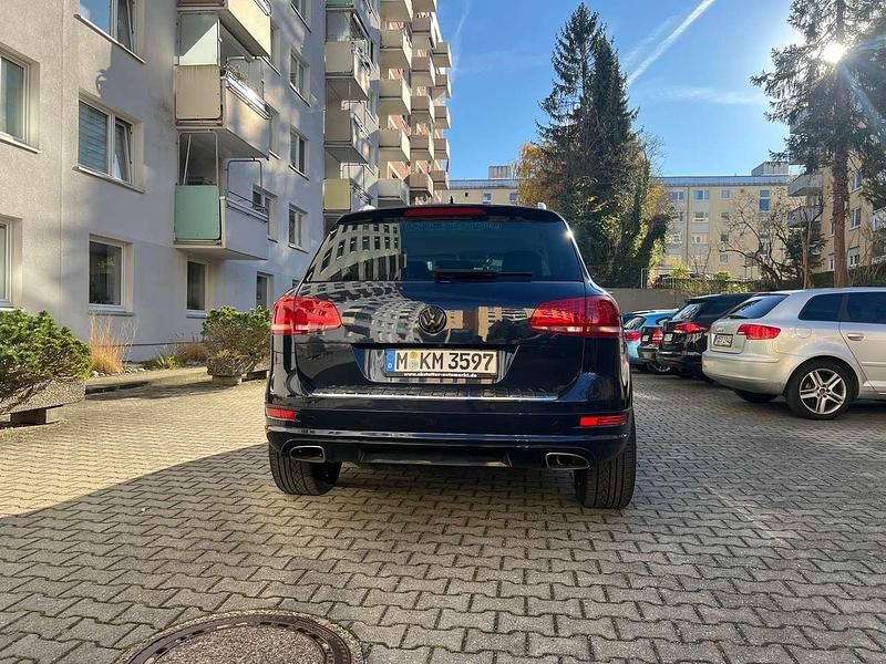 Gebraucht VW Touareg 239 PS (175 kW) 2010 Blau SUV
