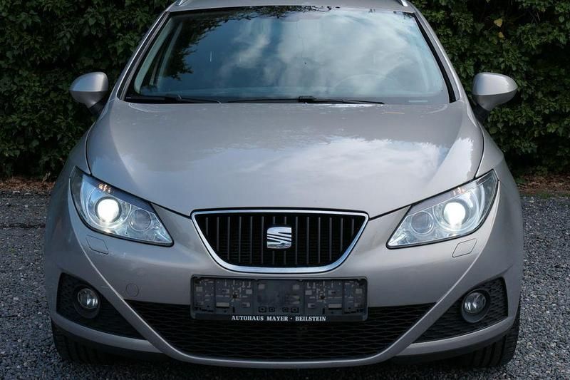 Beige Gebraucht 2011 Seat Ibiza Sport Limousine | 5.800 € (Fairer Preis) - Bild 1/4