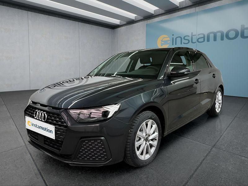 Grau Gebraucht 2024 Audi A1 Sportback Kleinwagen | 22.599 € (Fairer Preis) - Bild 1/4