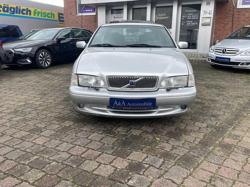 Second-hand Volvo C70 193 CP (141 kW) 2000 Argintiu Coupe