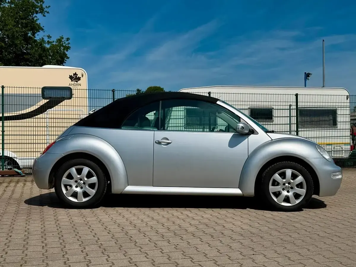 Gebraucht VW New Beetle 115 PS (84 kW) 2005 Silber Kleinwagen