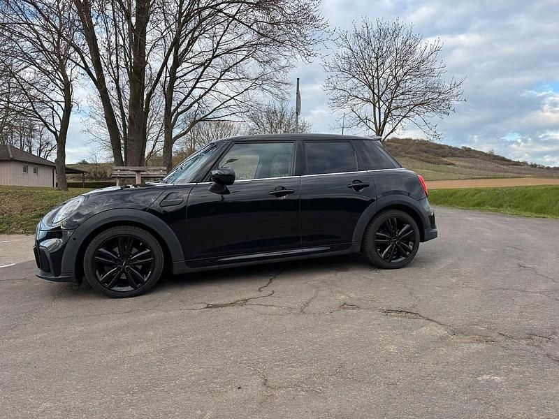 Schwarz Gebraucht 2021 Mini John Cooper Works Kleinwagen | 23.999 € - Bild 1/4