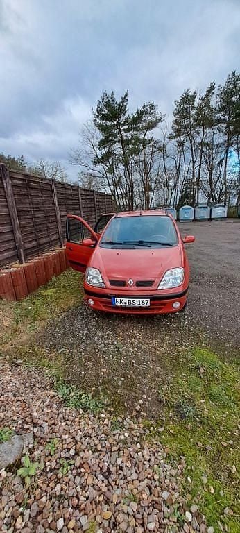 Gebraucht Renault Scénic 107 PS (78 kW) 1999 Rot Van / Kleinbus