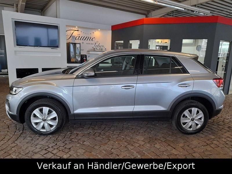 Gebraucht VW T-Roc Basis 110 PS (80 kW) 2023 Silber SUV