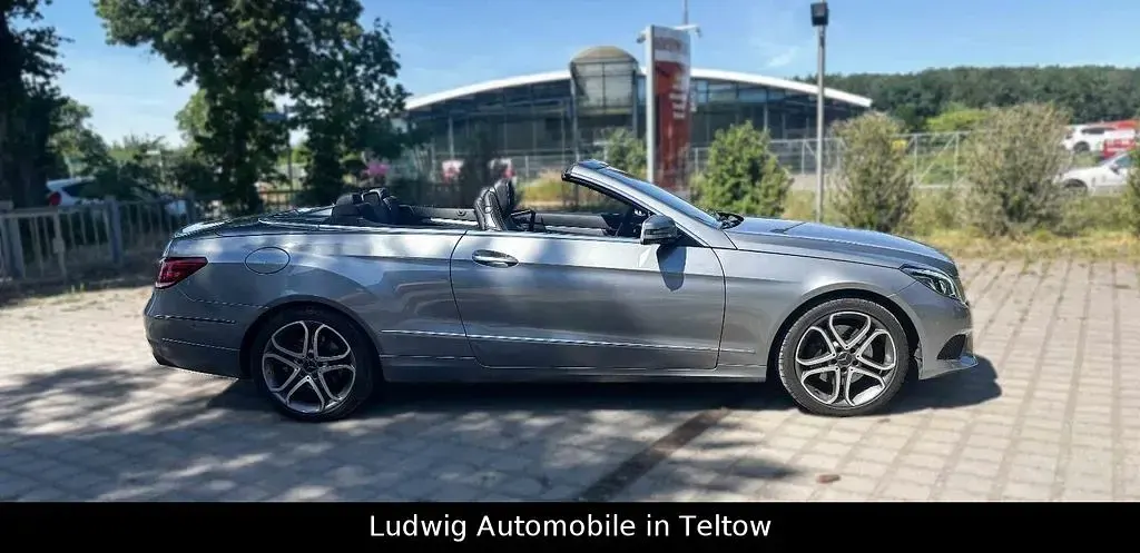 Gebraucht Mercedes E250 211 PS (155 kW) 2013 Silber Cabrio