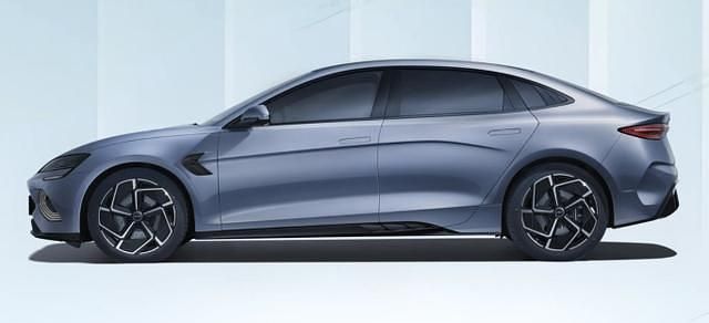 Neu BYD Seal Design 230 kW (313 PS) 2025 Polar white metallic Limousine