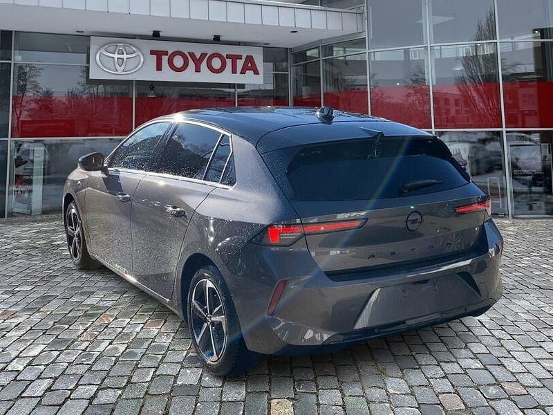 Gebraucht Opel Astra 131 PS (96 kW) 2025 Grau Limousine
