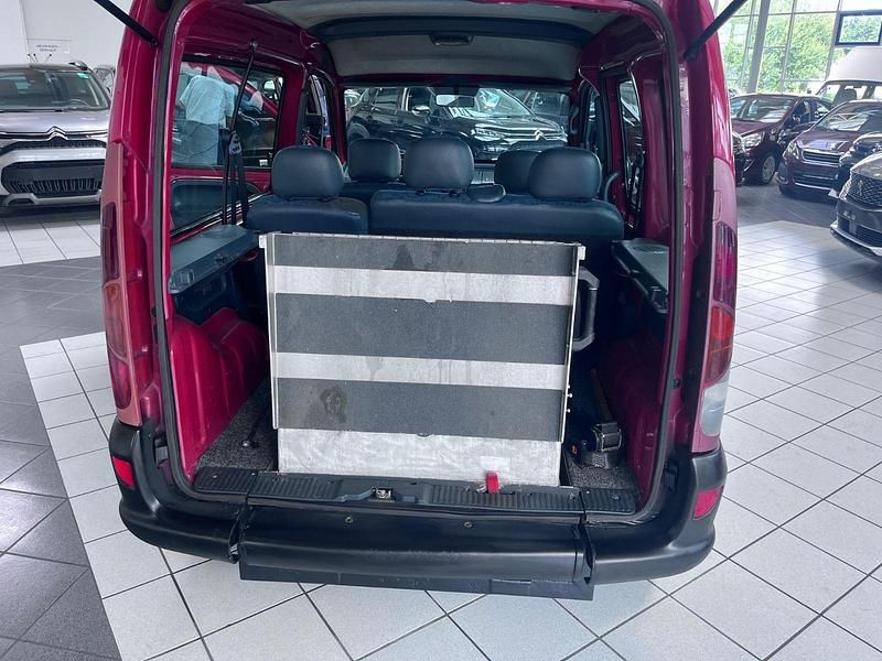 Gebraucht Renault Kangoo 64 PS (47 kW) 2001 Rot Van / Kleinbus