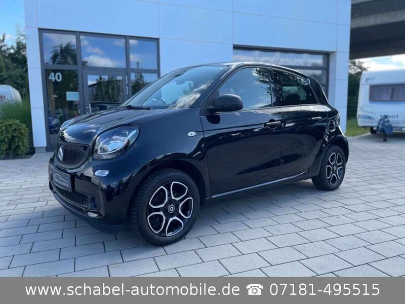 Schwarz Gebraucht 2019 Smart ForFour Basis Kleinwagen | 9.999 € (Etwas zu teuer) - Bild 1/4