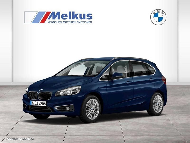 Blau Gebraucht 2015 BMW 220 Active Tourer Luxury Line Van / Kleinbus | 16.970 € (Fairer Preis) - Bild 1/4