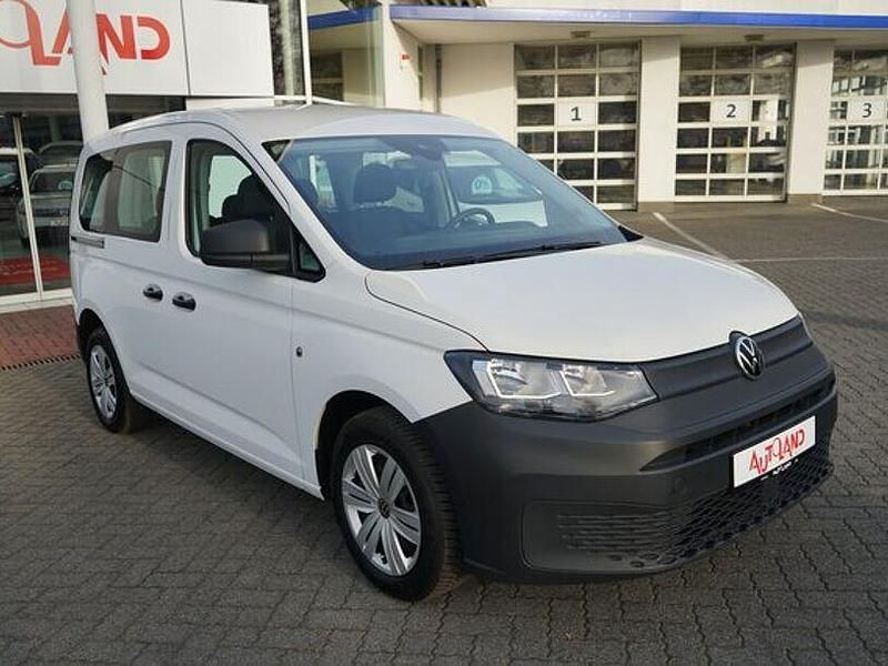 Second-hand VW Caddy 114 CP (83 kW) 2021 Alb Monovolum