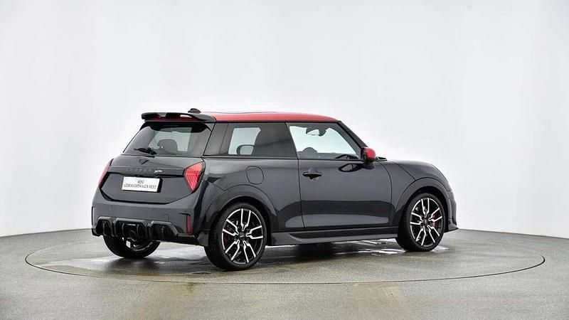 Gebraucht Mini John Cooper Works 231 PS (169 kW) 2025 Grau Kleinwagen