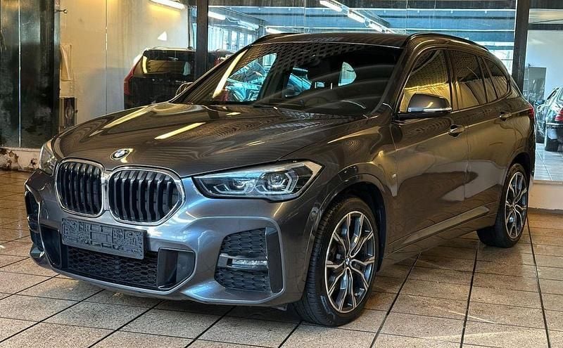 Gebraucht BMW X1 M Sport 190 PS (139 kW) 2021 Grau SUV