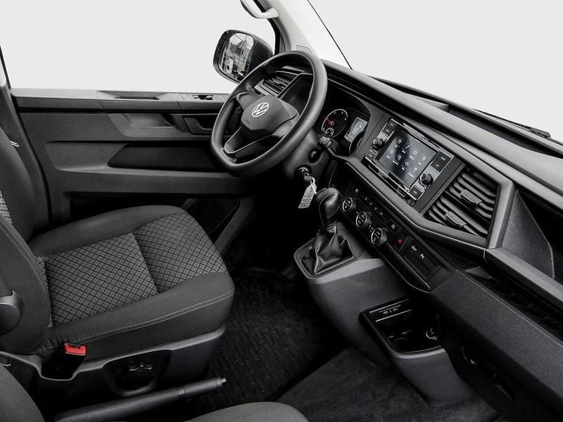 Gebraucht VW Multivan Family 150 PS (110 kW) 2021 Weiß Van