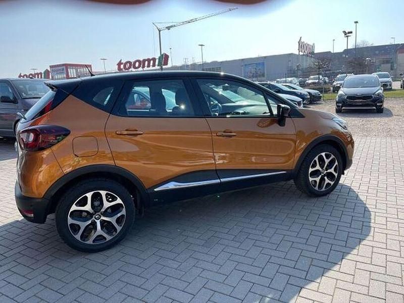 Gebraucht Renault Captur Intens 150 PS (110 kW) 2019 Orange SUV