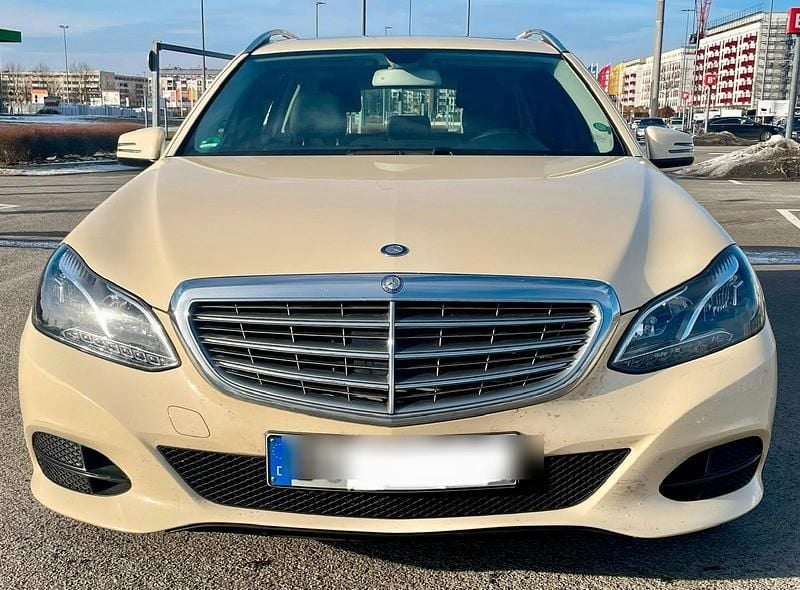 Gebraucht Mercedes E200 136 PS (100 kW) 2015 Beige Kombi
