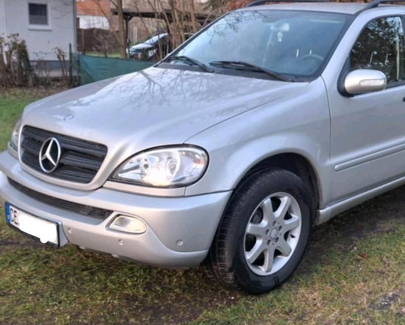 Gebraucht Mercedes ML270 2004 Silber SUV