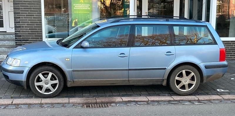 Gebraucht VW Passat 101 PS (74 kW) 1999 Kombi