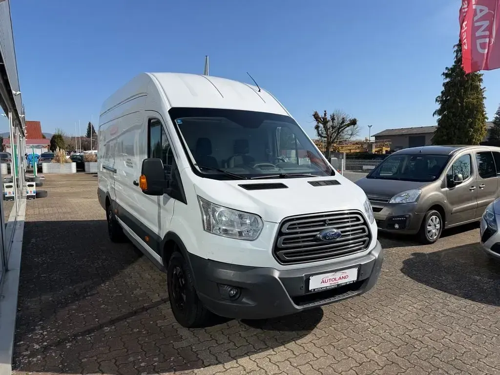 Gebraucht Ford Transit Trend 170 PS (125 kW) 2019 Weiß Van