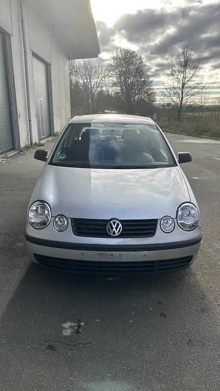 Gebraucht VW Polo United 54 PS (39 kW) 2004 Silber Kleinwagen