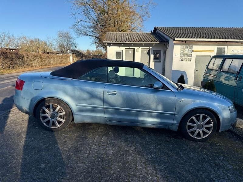 Gebraucht Audi A4 Cabriolet 163 PS (119 kW) 2003 Blau Cabrio