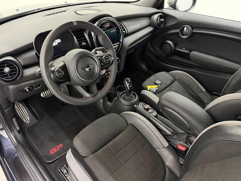 Gebraucht Mini John Cooper Works 306 PS (225 kW) 2020 Grau Kleinwagen