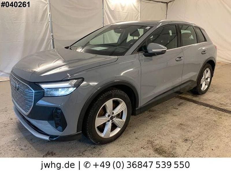 Mondsteingrau Gebraucht 2022 Audi Q4 e-tron Advanced SUV | 24.990 € (Superpreis) - Bild 1/4