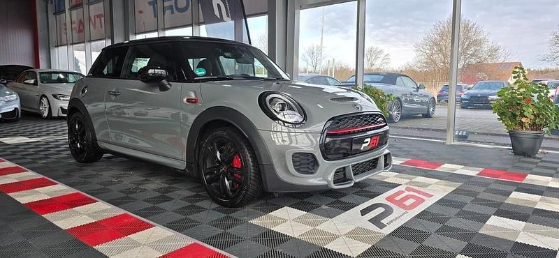 Gebraucht Mini John Cooper Works 231 PS (169 kW) 2020 Grau Kleinwagen