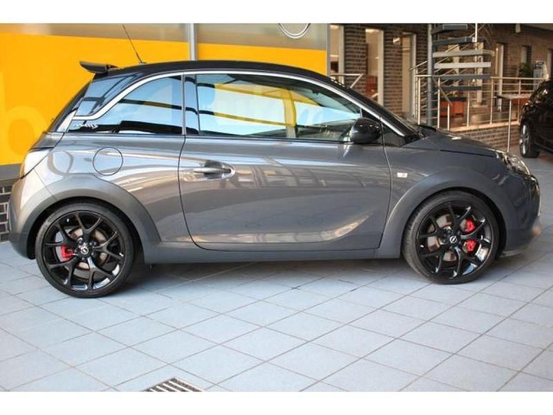 Gebraucht Opel Adam 150 PS (110 kW) 2016 Plat.anthr./rogrey/0j:silbergrau (metallic) Kleinwagen