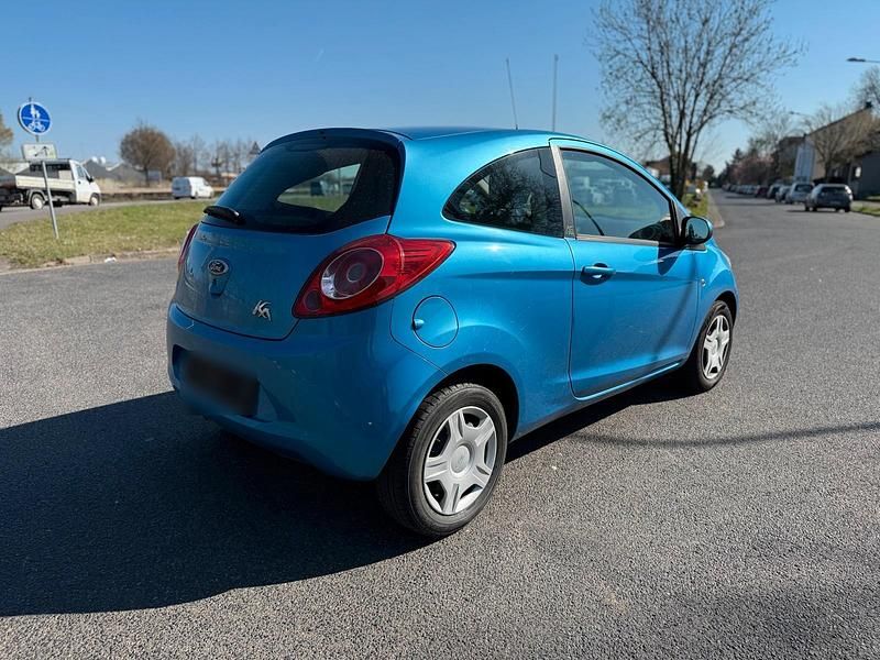 Gebraucht Ford Ka 64 PS (47 kW) 2009 Blau Kleinwagen