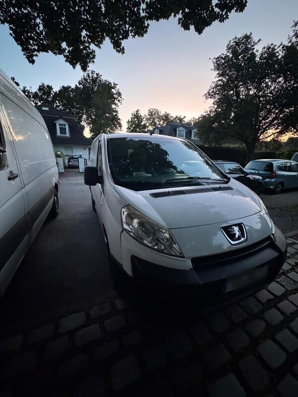 Weiß Gebraucht 2009 Peugeot Expert Van | 3.200 € - Bild 1/4