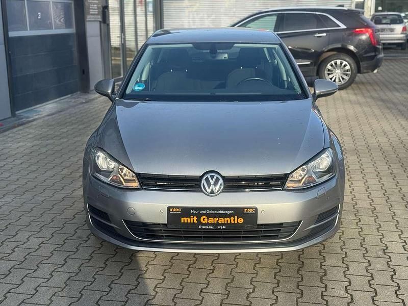 Tungsten silver metallic Gebraucht 2014 VW Golf VII Kleinwagen | 7.990 € (Guter Preis) - Bild 1/4