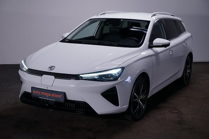 Weiß Gebraucht 2022 MG MG5 EV Luxury Kombi | 15.558 € (Fairer Preis) - Bild 1/4