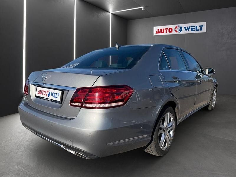 Gebraucht Mercedes E200 Avantgarde 184 PS (135 kW) 2013 Grau Limousine