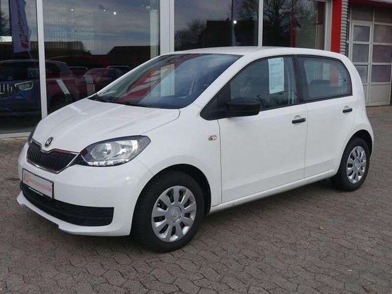 Gebraucht Skoda Citigo Active 77 PS (56 kW) 2018 Weiß Kleinwagen