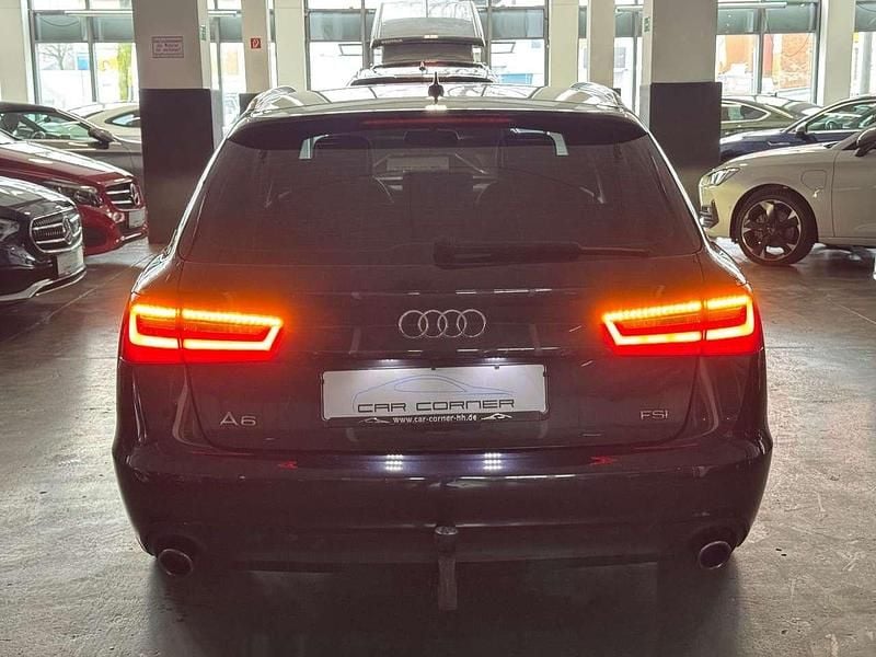 Gebraucht Audi A6 204 PS (150 kW) 2012 Blau Kombi