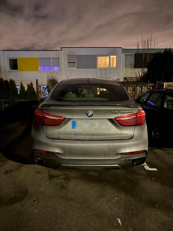 Gebraucht BMW X6 M50 381 PS (280 kW) 2015 Gold SUV