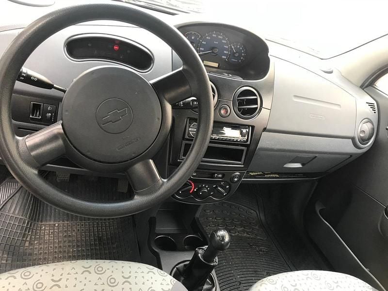 Gebraucht Chevrolet Matiz 52 PS (38 kW) 2009 Rot Kleinwagen